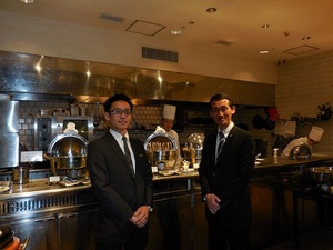 スタッフ＆.JPG